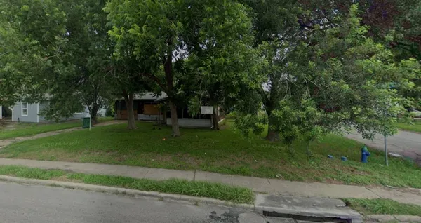 $90,000 | 5235 Bellfort Avenue, Houston, TX 77033