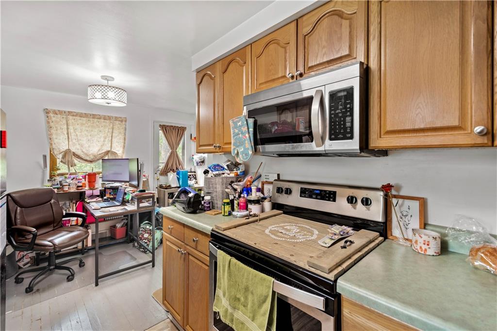 269 Brownstown Road Irwin, PA 15642 - Photo 5 of 24 Gallery Image 5