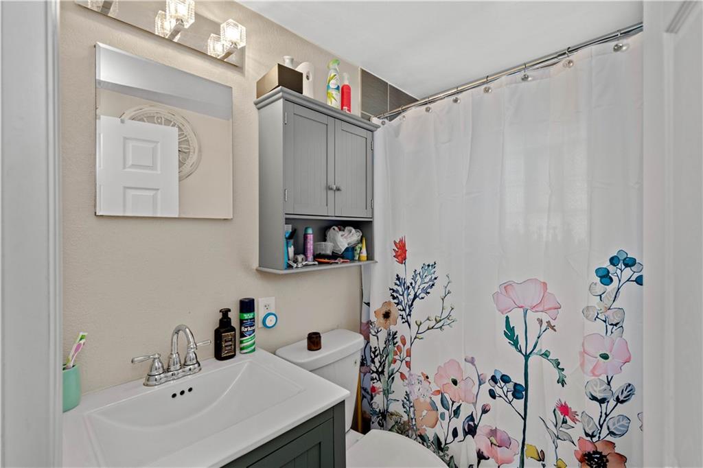 269 Brownstown Road Irwin, PA 15642 - Photo 7 of 24 Gallery Image 7