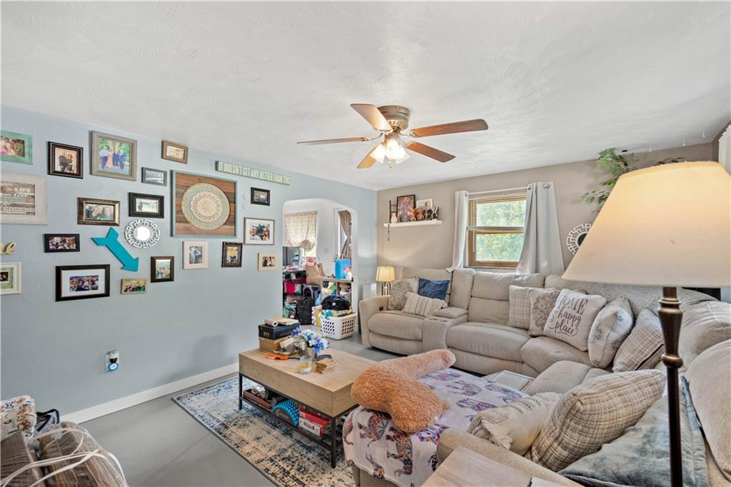 269 Brownstown Road Irwin, PA 15642 - Photo 8 of 24 Gallery Image 8