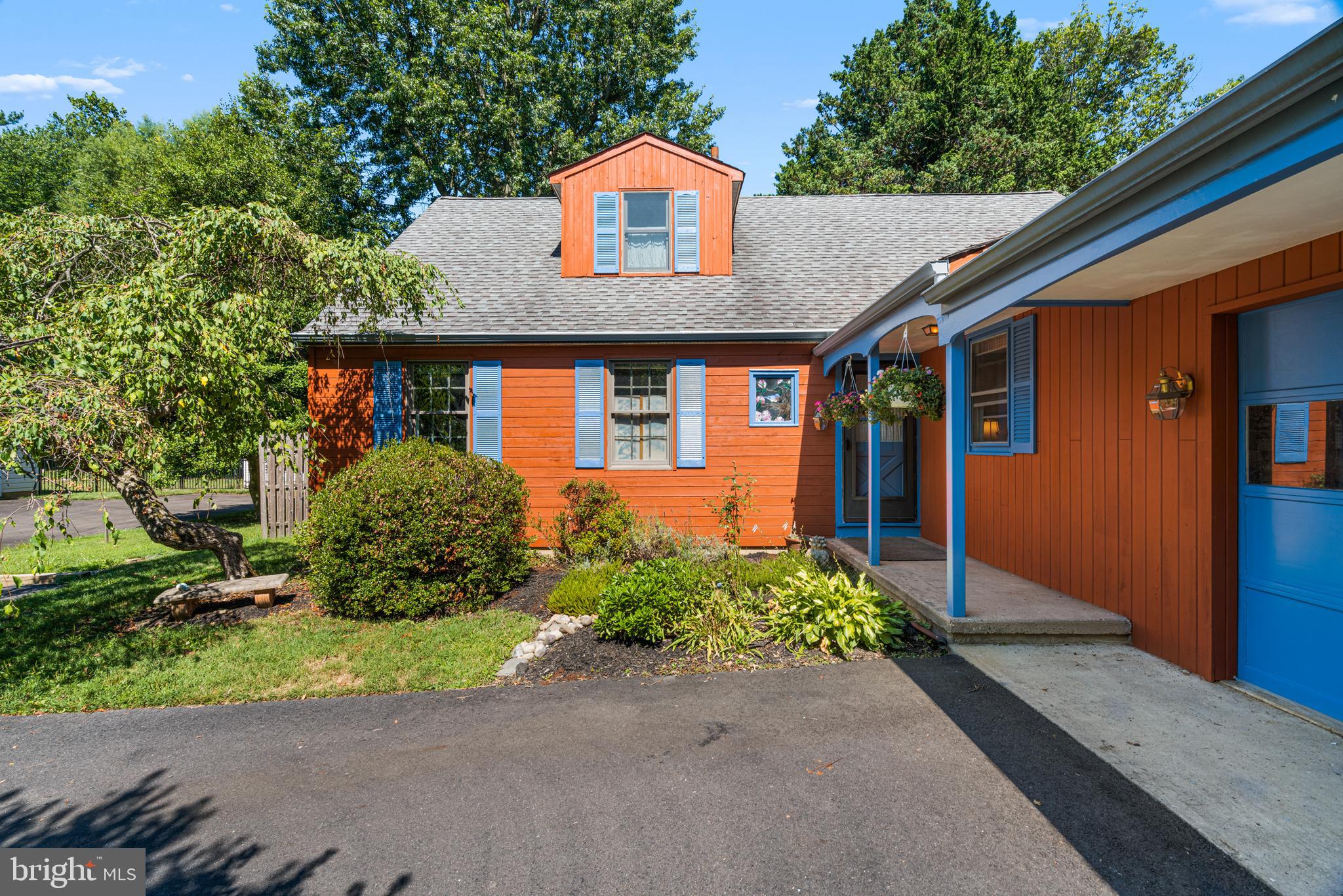 3380 Baldwin Road Huntingdon Valley, PA 19006 - Photo 3 of 32 Gallery Image 3
