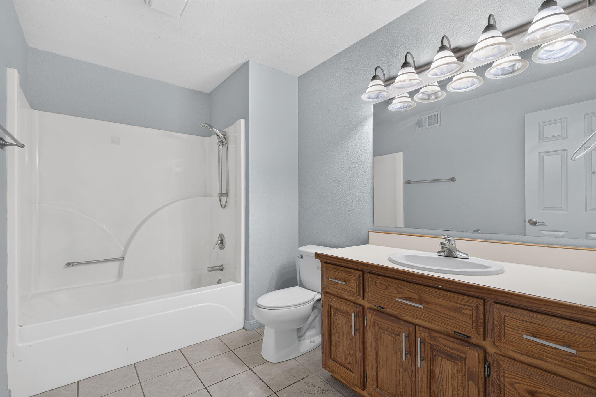 7811 Cozy Cove Road, Unit 211 Branson, MO 65616 - Photo 11 of 63 78 Cozy Cove RD 2-11
