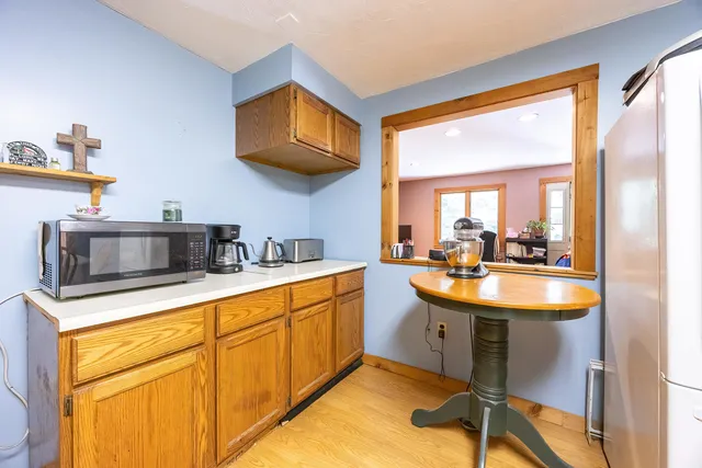 $330,000 | 823 Country Land Drive, Haverhill, NH 03774