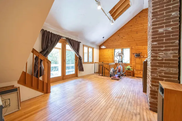 $330,000 | 823 Country Land Drive, Haverhill, NH 03774