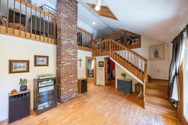 $330,000 | 823 Country Land Drive, Haverhill, NH 03774