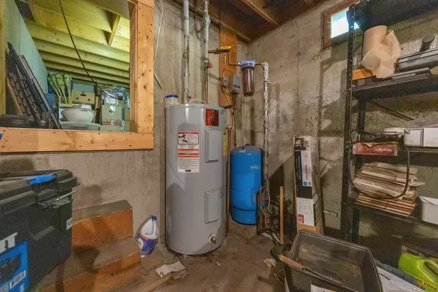 $330,000 | 823 Country Land Drive, Haverhill, NH 03774