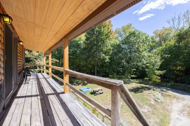 $330,000 | 823 Country Land Drive, Haverhill, NH 03774