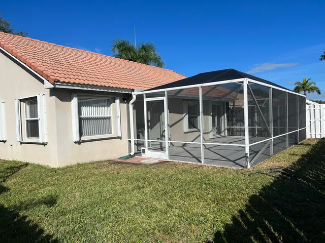 $3,300 | 1275 East Lancewood Place, Delray Beach, FL 33445