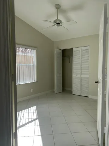 $3,300 | 1275 East Lancewood Place, Delray Beach, FL 33445