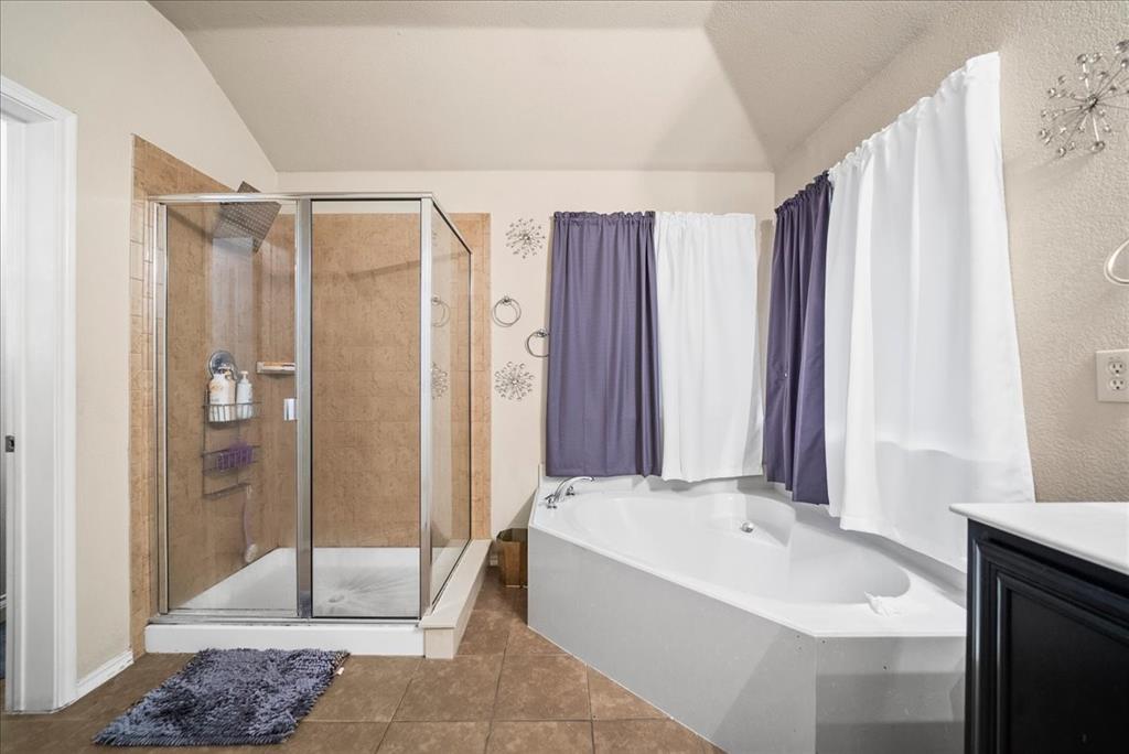 2001 Woodmere Drive Lancaster, TX 75134 - Photo 20 of 28