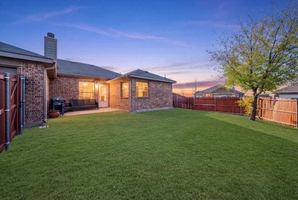 2001 Woodmere Drive Lancaster, TX 75134 - Photo 25 of 28