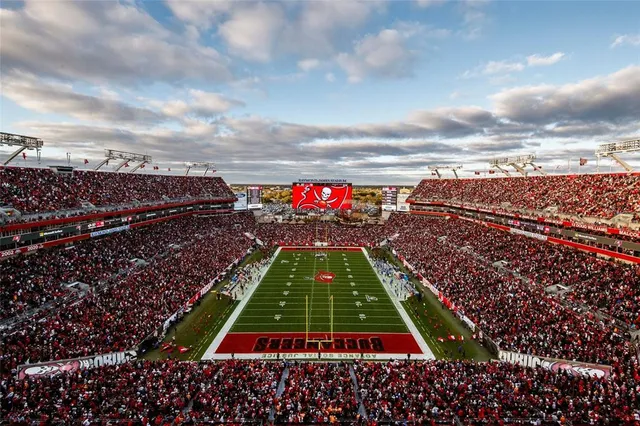 $6,495 | 3002 West Alline Avenue, Tampa, FL 33611