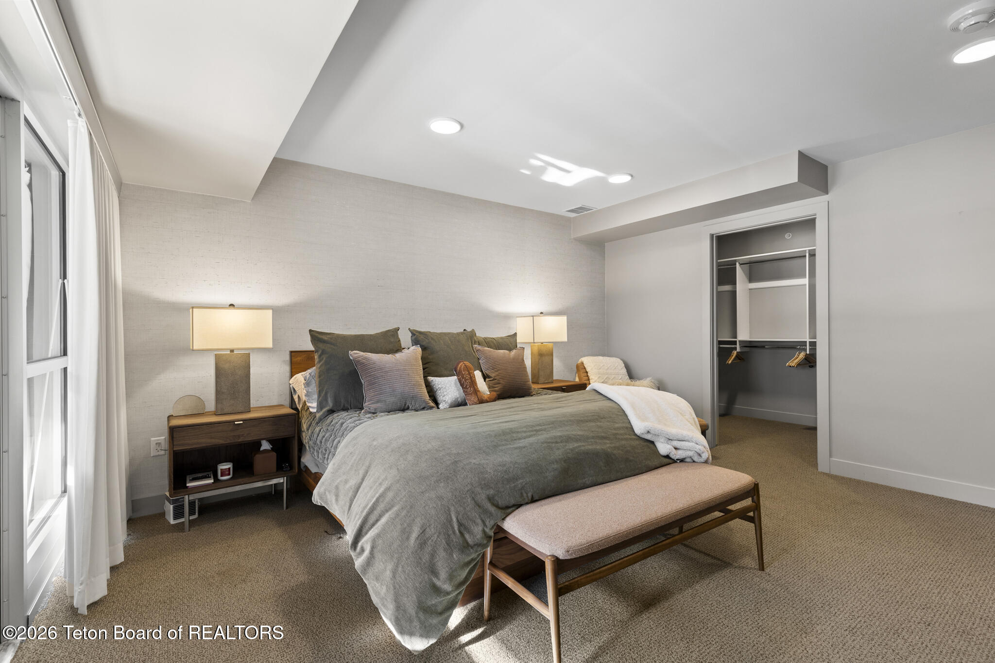 150 West Simpson Avenue, Unit 404 Jackson, WY 83001 - Photo 16 of 27 6V2A5227