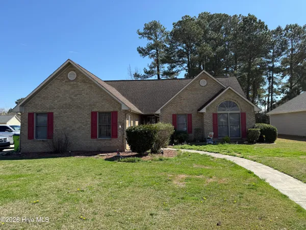 $290,000 | 300 Mahaffey Lane, New Bern, NC 28560