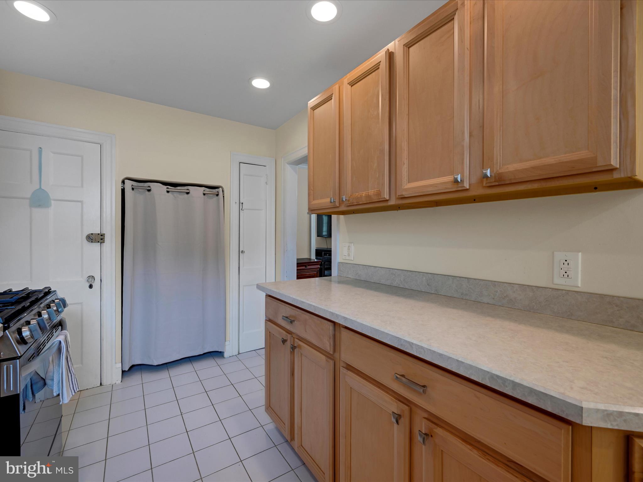 2938 Berkley Road Ardmore, PA 19003 - Photo 9 of 29 Kitchen