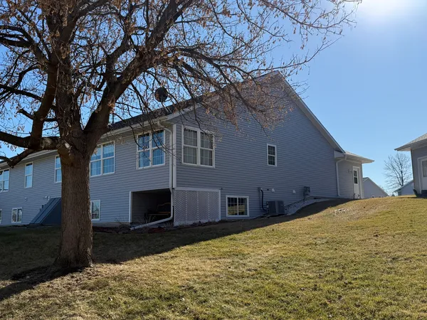 $254,205 | 633 Park View Street, Unit 633, Pecatonica, IL 61063