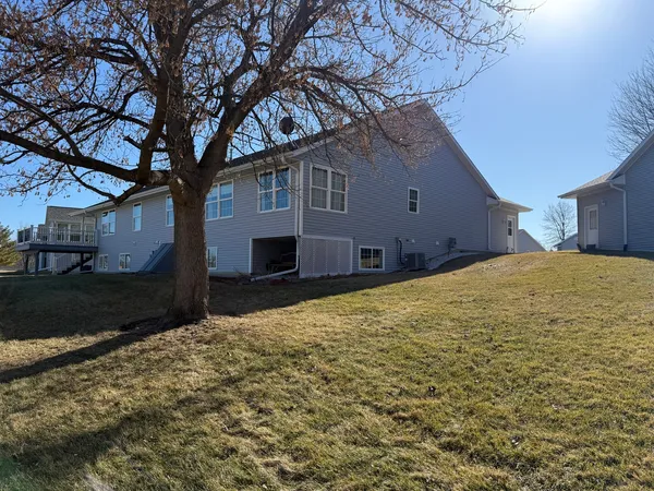 $254,205 | 633 Park View Street, Unit 633, Pecatonica, IL 61063