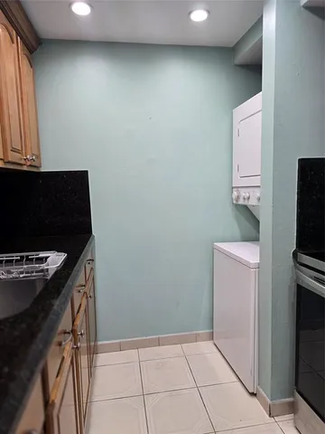 $250,000 | 5033 Northwest 7th Street, Unit 508, Miami, FL 33126