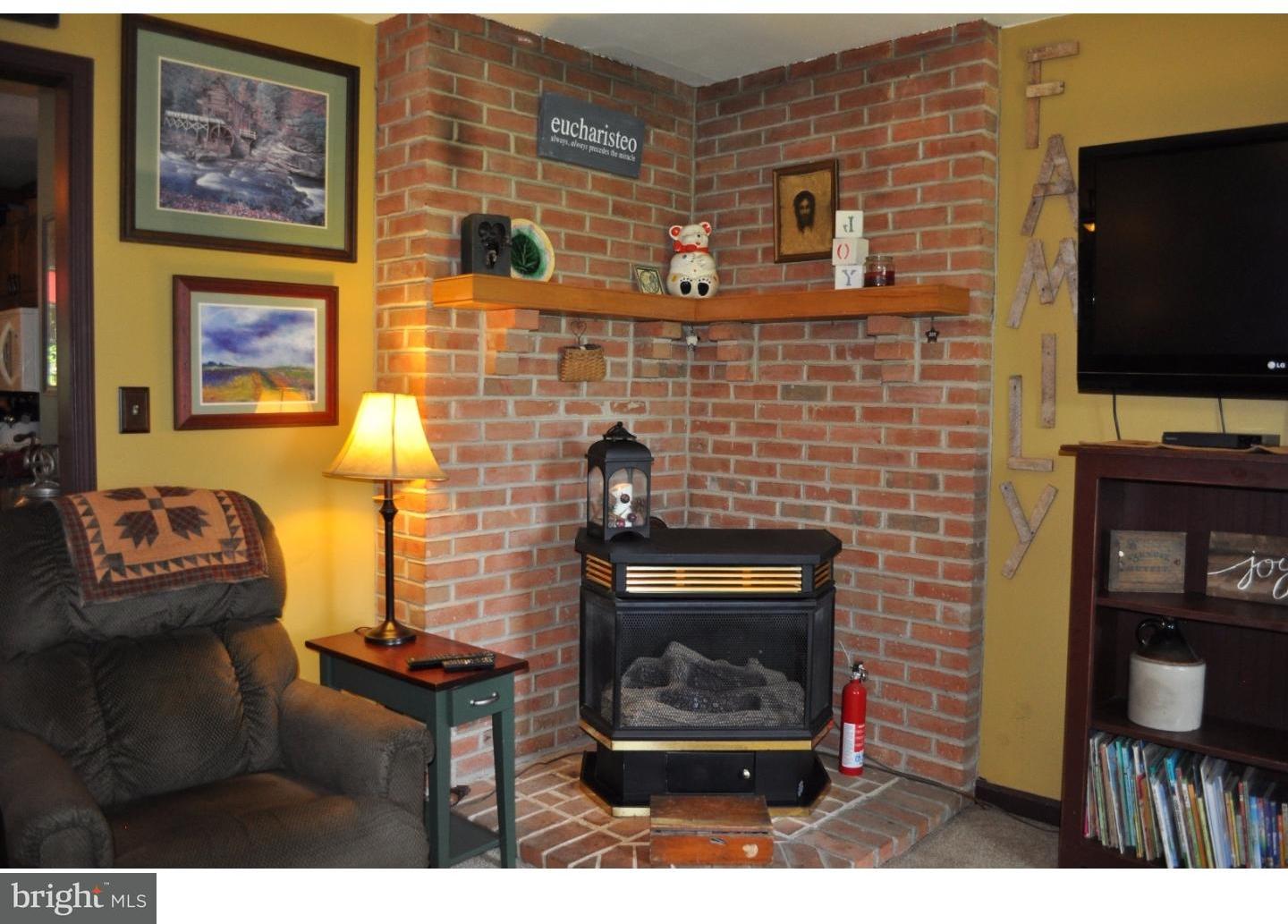 1278 Furniss Road Peach Bottom, PA 17563 - Photo 4 of 25 Living Room