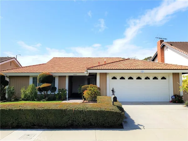 $5,300 | 18893 Santa Isadora Street, Fountain Valley, CA 92708