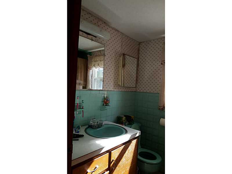 23 Spring Street Westerly, RI 02891 - Photo 18 of 18 Bathroom.