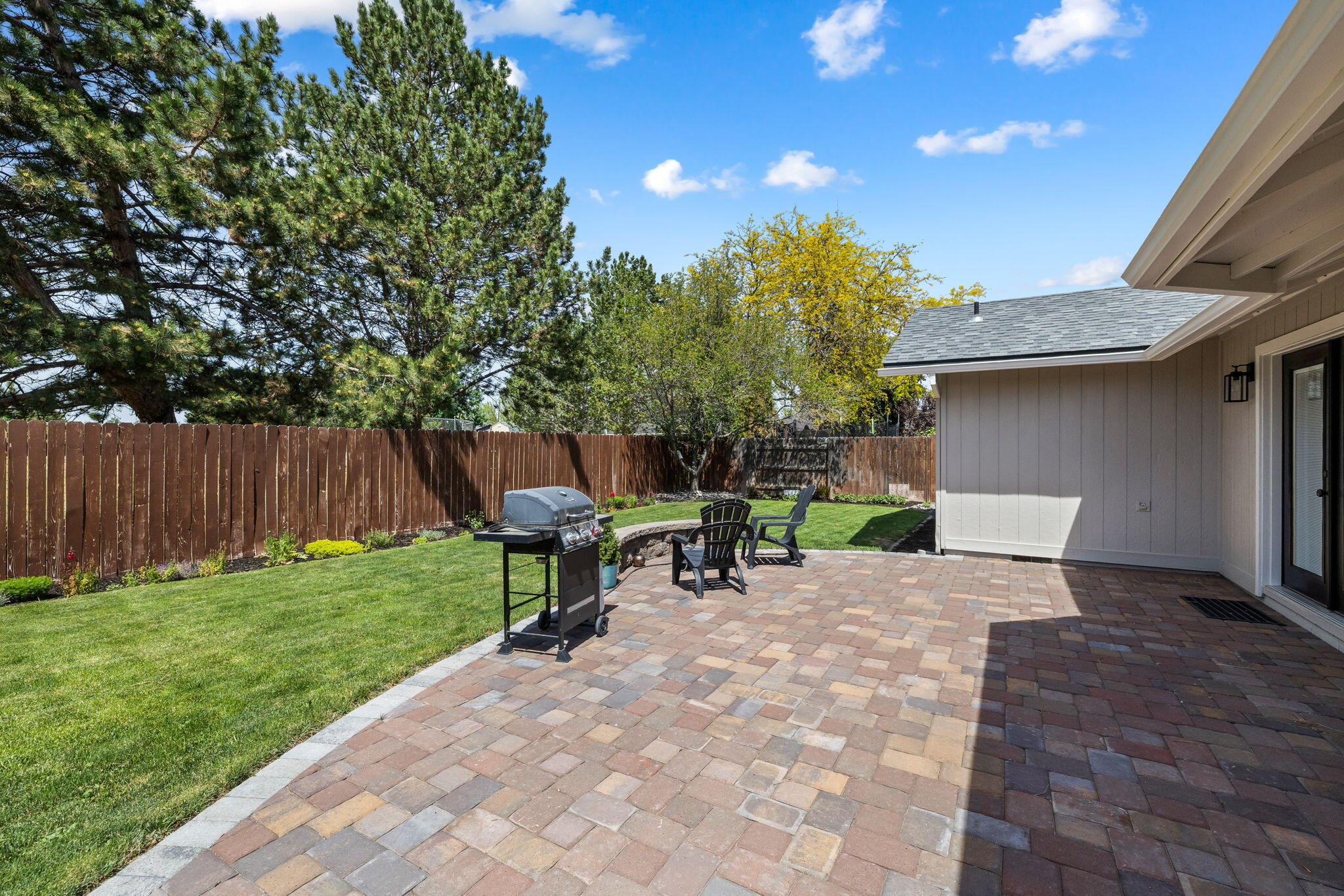 1255 Southwest 28th Street Redmond, OR 97756 - Photo 33 of 40 a view of an outdoor sitting area with chairs