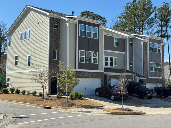 $2,450 | 1228 Brickfield Drive, Cary, NC 27519