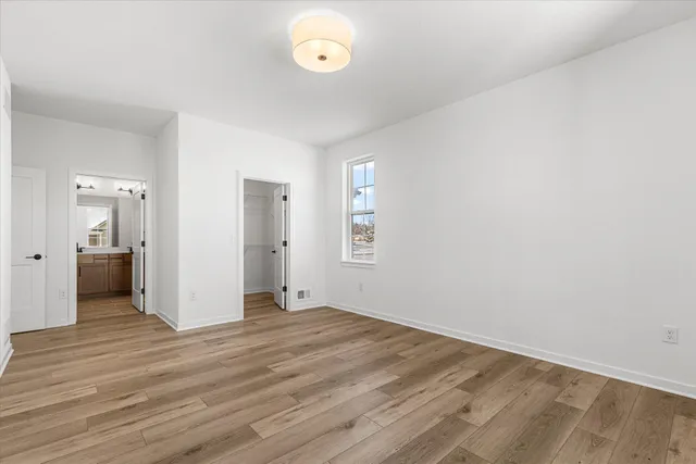 $604,900 | 674 Mary Way, Slinger, WI 53086