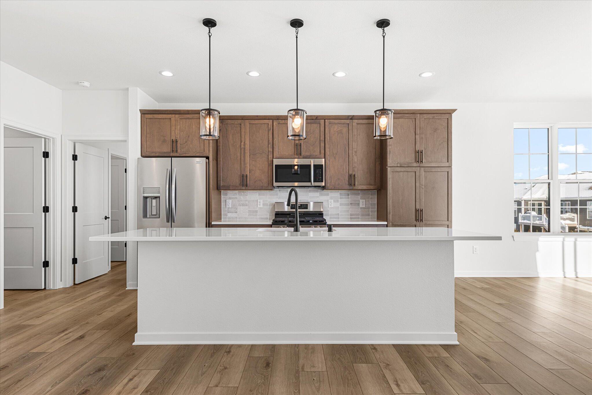 674 Mary Way Slinger, WI 53086 - Photo 2 of 24 674 Mary Way 02 Kitchen