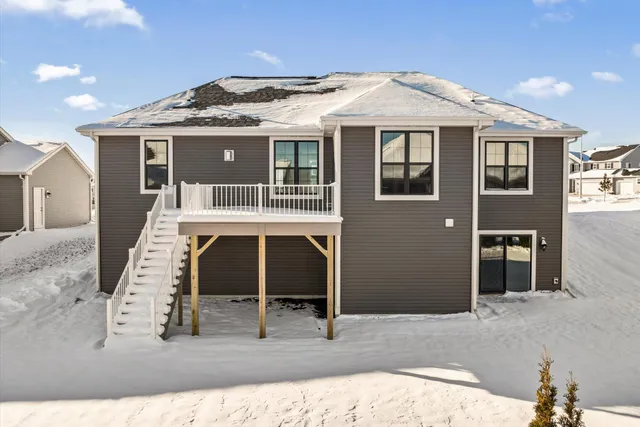 $604,900 | 674 Mary Way, Slinger, WI 53086