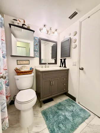 $134,600 | 5415 Casablanca Circle, Unit L25, Sebring, FL 33870