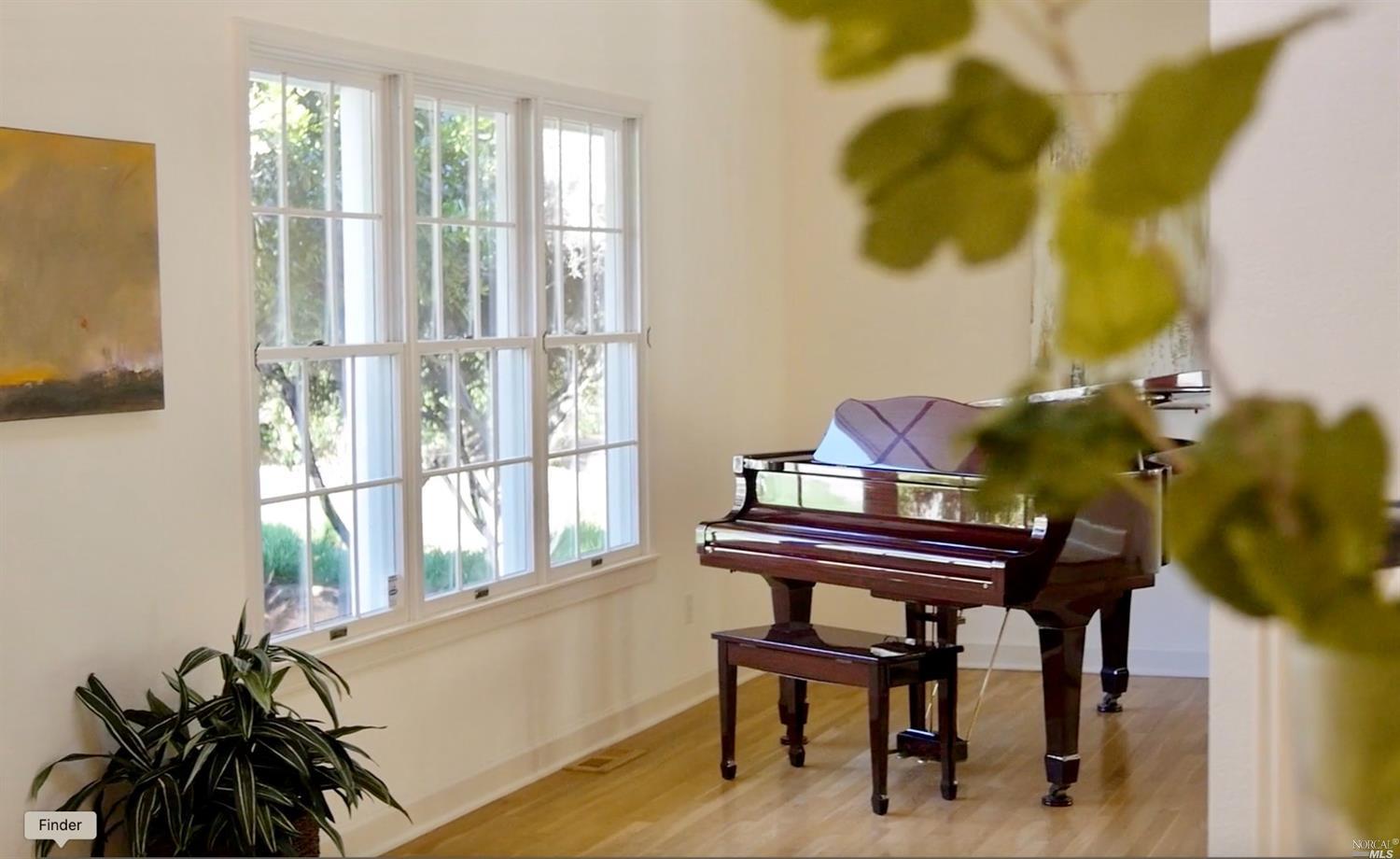 35 Oak Valley Drive Novato, CA 94947 - Photo 11 of 59