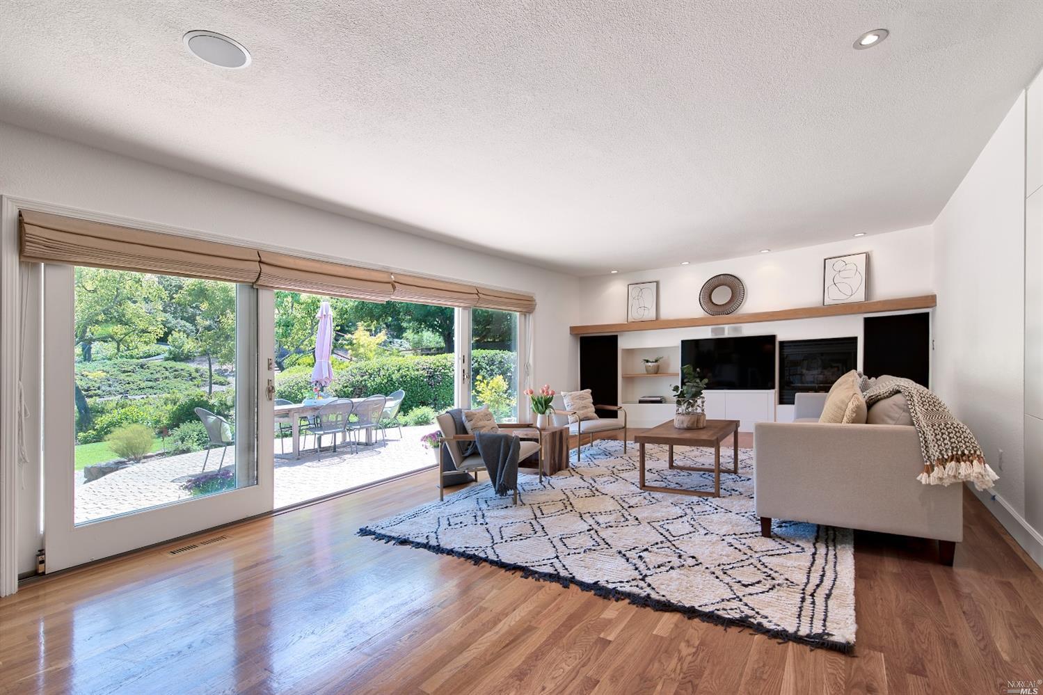 35 Oak Valley Drive Novato, CA 94947 - Photo 23 of 59