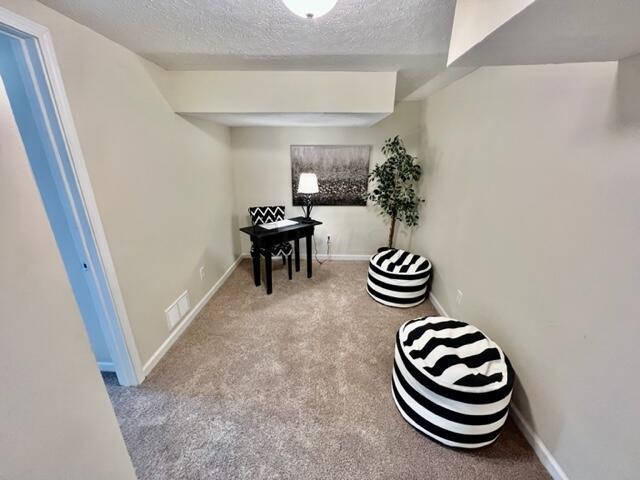 4783 Bourke Road Columbus, OH 43229 - Photo 17 of 22