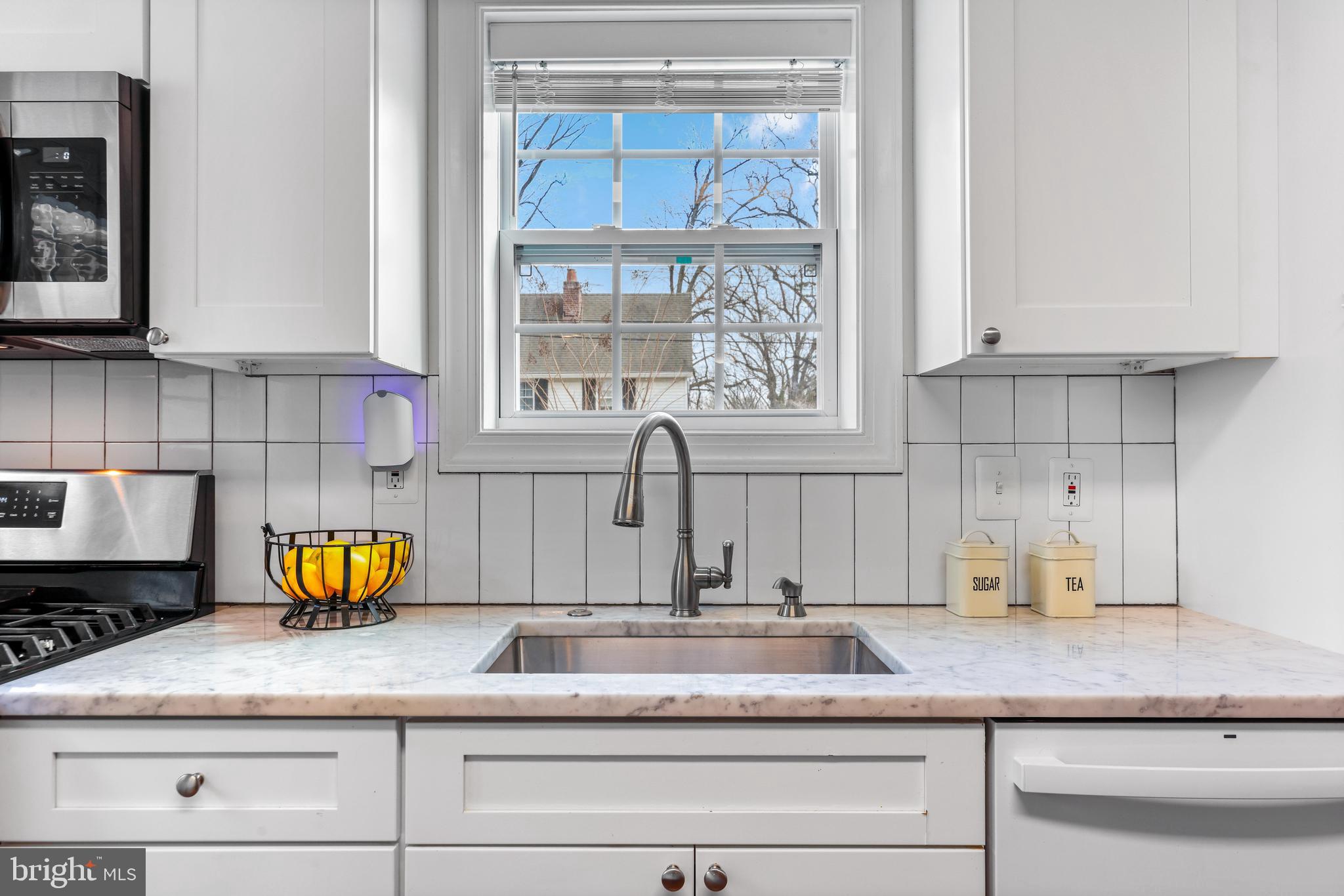 5512 Woodlawn Road Baltimore, MD 21210 - Photo 20 of 46 Kitchen