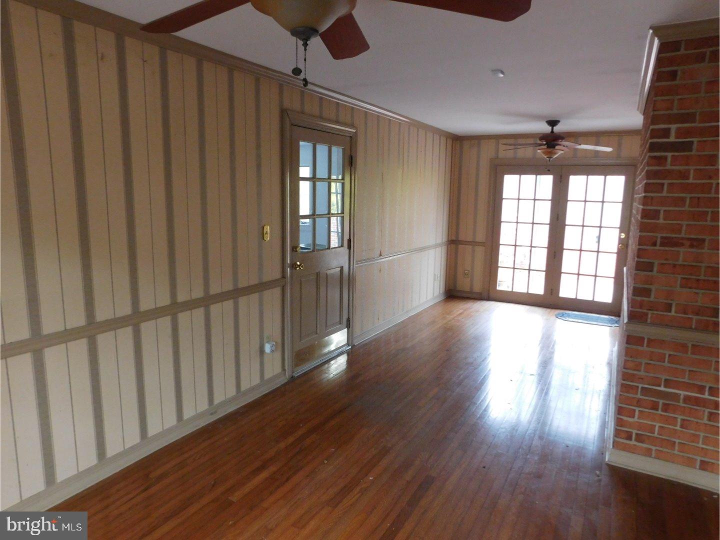 502 Breakneck Road Mullica Hill, NJ 08062 - Photo 11 of 24 Hallway