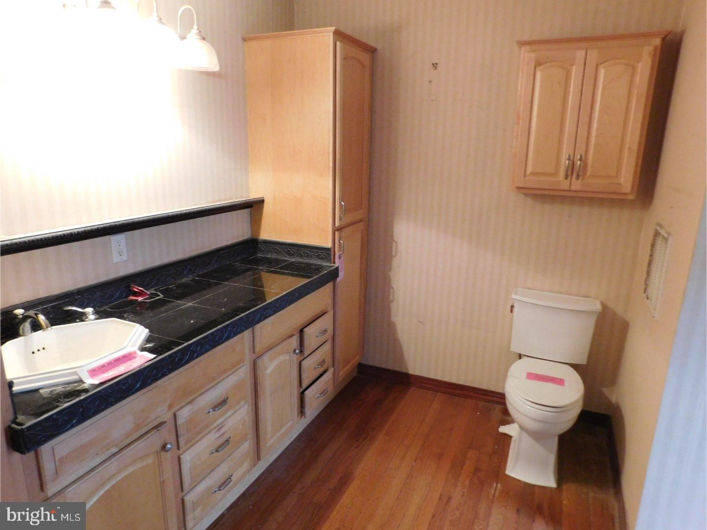 502 Breakneck Road Mullica Hill, NJ 08062 - Photo 15 of 24 Master Bathroom