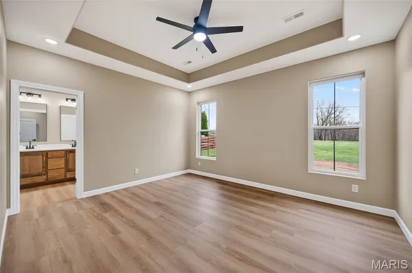 $369,900 | 2230 Cherry Blossom Circle, Lebanon, MO 65536