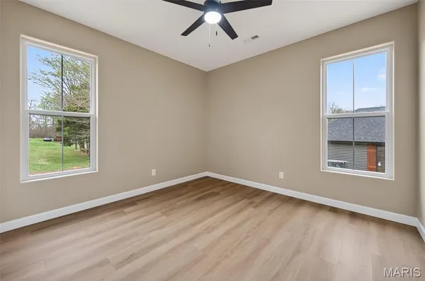$369,900 | 2230 Cherry Blossom Circle, Lebanon, MO 65536