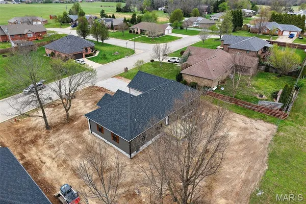 $369,900 | 2230 Cherry Blossom Circle, Lebanon, MO 65536