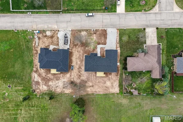 $369,900 | 2230 Cherry Blossom Circle, Lebanon, MO 65536