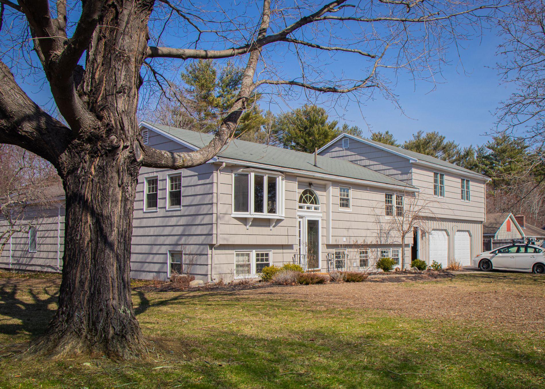12 Country Charm Road Cumberland Center, ME 04021 - Photo 1 of 37 ad1
