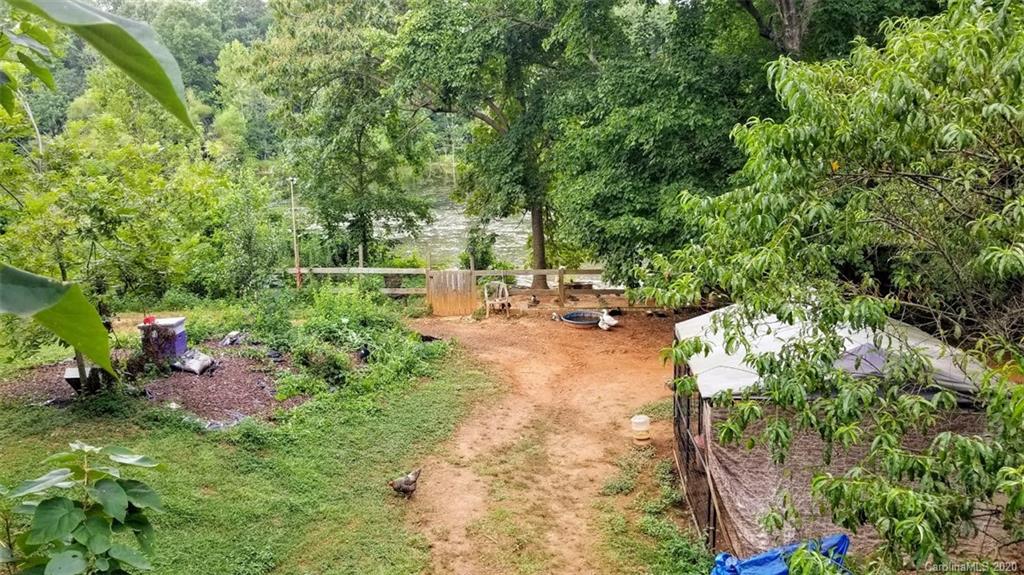 8300 Tuckalake Road Charlotte, NC 28215 - Photo 22 of 35 Gallery Image 22