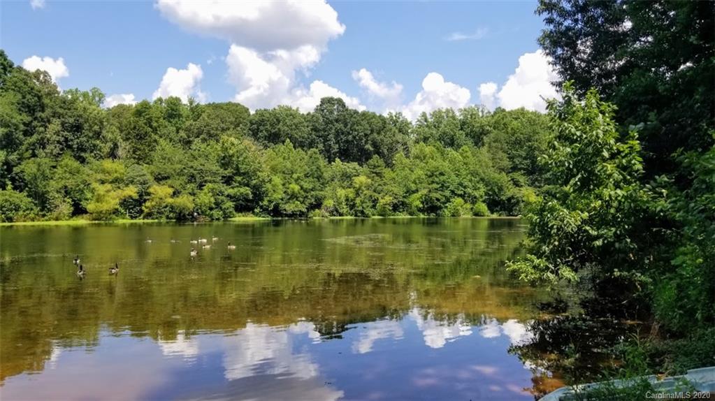 8300 Tuckalake Road Charlotte, NC 28215 - Photo 29 of 35 Gallery Image 29