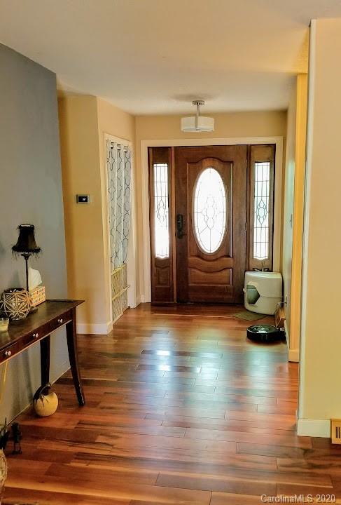 8300 Tuckalake Road Charlotte, NC 28215 - Photo 8 of 35 Gallery Image 8
