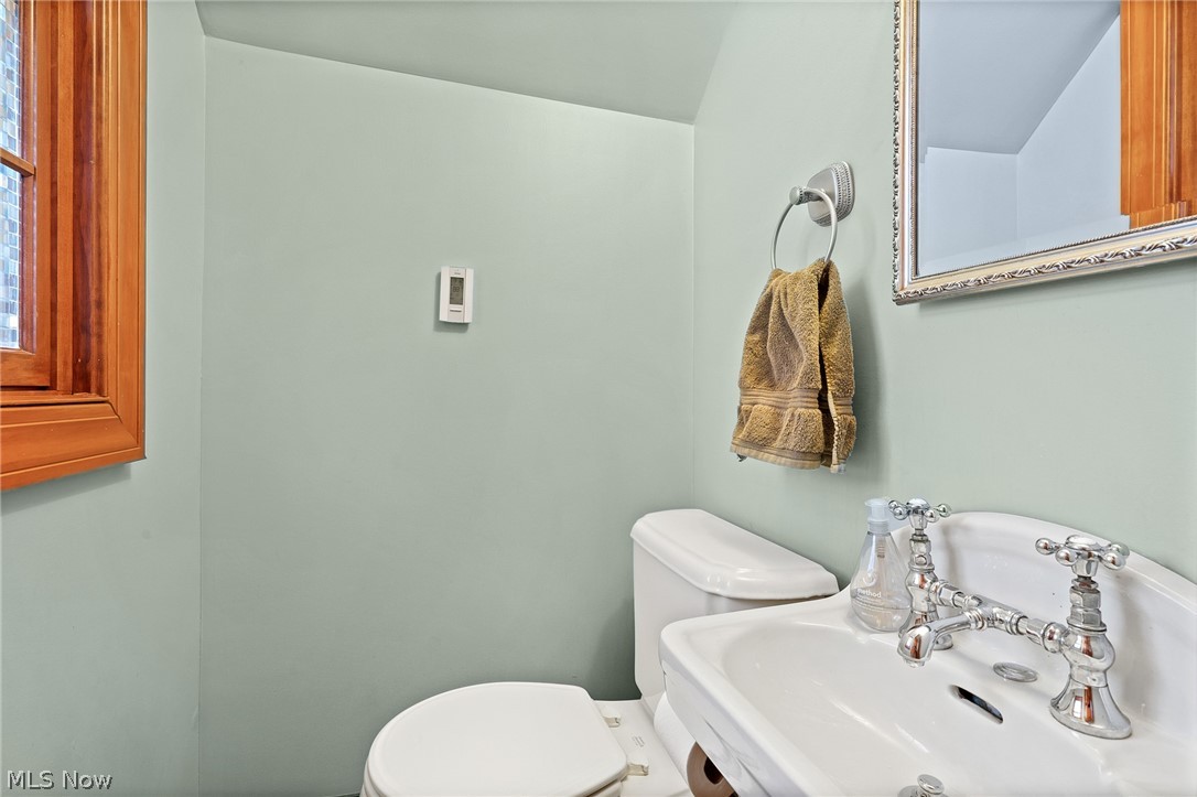 3666 Sutherland Road Shaker Heights, OH 44122 - Photo 31 of 35 Gallery Image 31