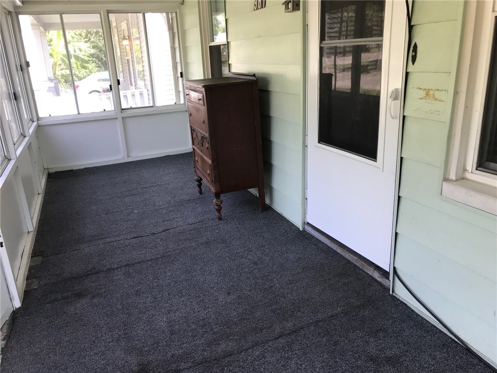 1961 East Prairie Avenue Decatur, IL 62521 - Photo 6 of 15