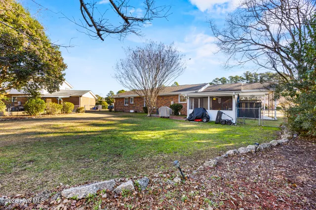 $259,900 | 603 Oakwood Avenue, Jacksonville, NC 28546