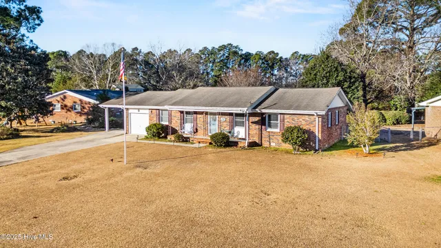 $259,900 | 603 Oakwood Avenue, Jacksonville, NC 28546