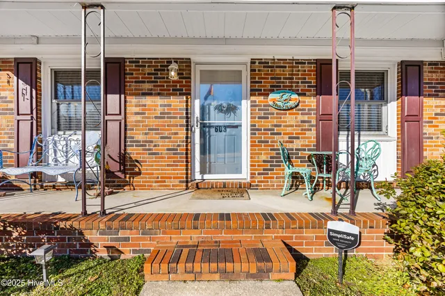 $259,900 | 603 Oakwood Avenue, Jacksonville, NC 28546